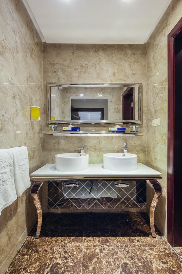 Burj Alhayah Hotel Suites Alfalah Riaad Buitenkant foto